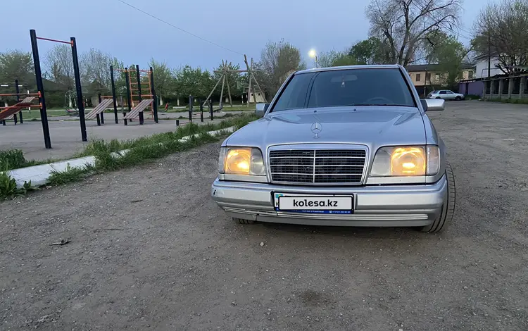 Mercedes-Benz E 280 1993 года за 2 800 000 тг. в Алматы