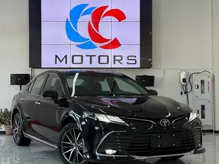 Toyota Camry Luxe