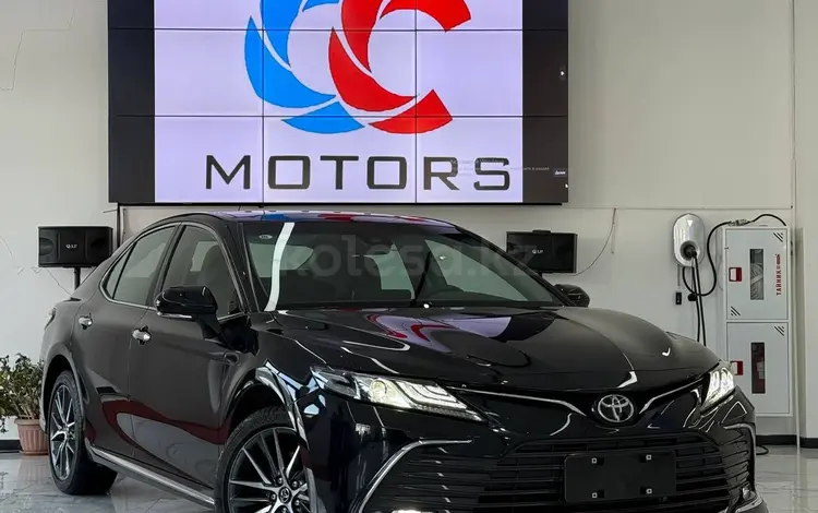 Toyota Camry Luxe 2024 года за 16 500 000 тг. в Астана