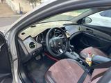 Chevrolet Cruze 2012 годаүшін2 200 000 тг. в Атырау – фото 3