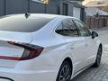 Hyundai Sonata 2021 годаfor12 500 000 тг. в Актобе – фото 7