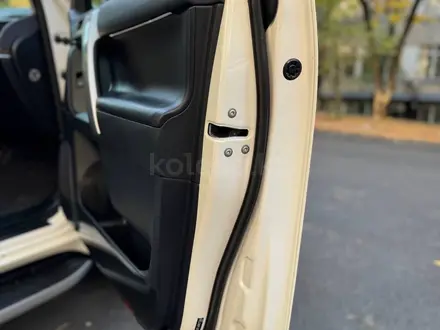 Toyota Land Cruiser Prado 2021 года за 37 500 000 тг. в Алматы – фото 16