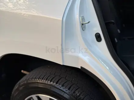 Toyota Land Cruiser Prado 2021 года за 37 500 000 тг. в Алматы – фото 18