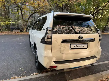 Toyota Land Cruiser Prado 2021 года за 37 500 000 тг. в Алматы – фото 21