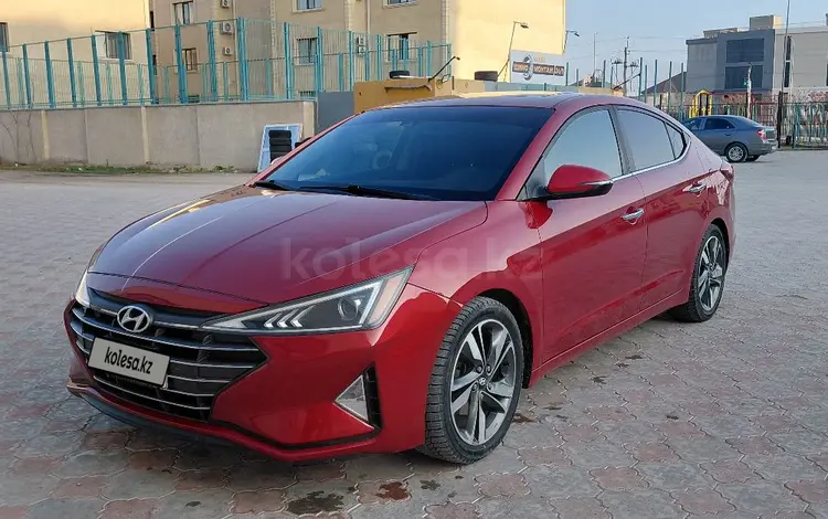 Hyundai Elantra 2018 годаүшін5 000 000 тг. в Актау