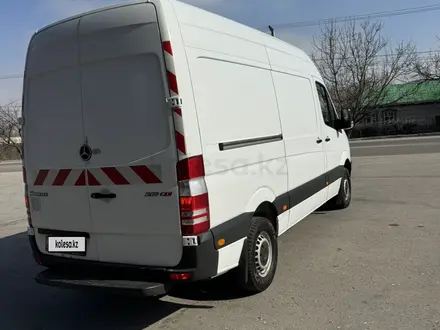 Mercedes-Benz Sprinter 2007 года за 10 000 000 тг. в Алматы – фото 14