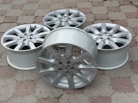 R18 диски Mercedes-Benz комплект 4 шт. за 215 000 тг. в Алматы – фото 3