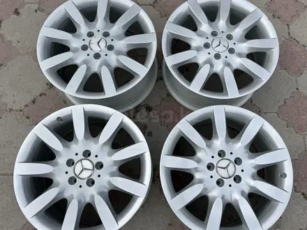R18 диски Mercedes-Benz комплект 4 шт. за 215 000 тг. в Алматы – фото 2