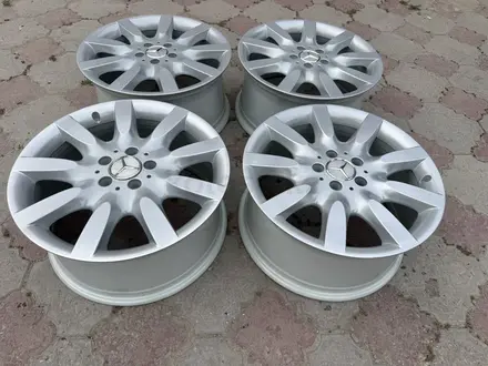 R18 диски Mercedes-Benz комплект 4 шт. за 215 000 тг. в Алматы – фото 5