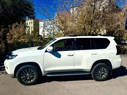 Toyota Land Cruiser Prado 2020 года за 36 000 000 тг. в Караганда