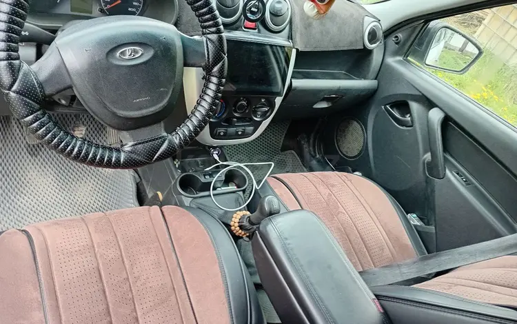 ВАЗ (Lada) Granta 2190 2014 года за 2 200 000 тг. в Актобе