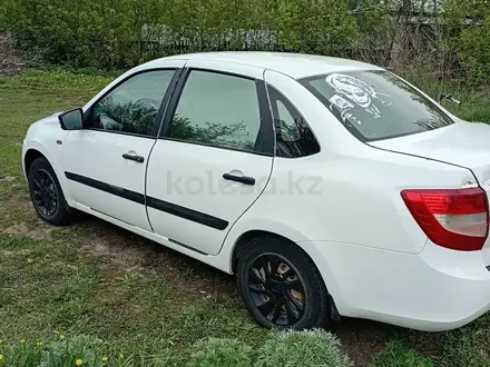 ВАЗ (Lada) Granta 2190 2014 года за 2 200 000 тг. в Актобе – фото 5