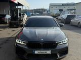 BMW M5 2021 года за 34 000 000 тг. в Алматы