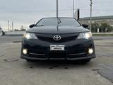 Toyota Camry 2013 годаfor5 500 000 тг. в Атырау