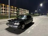 Mercedes-Benz E 220 1994 годаүшін2 000 000 тг. в Алматы – фото 4