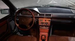 Mercedes-Benz E 220 1994 годаүшін1 900 000 тг. в Алматы – фото 5