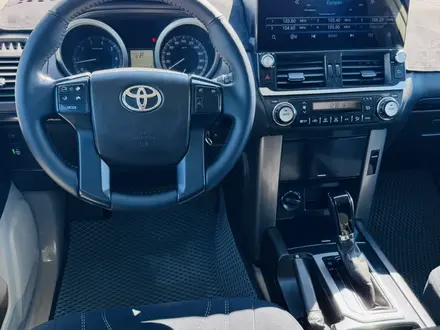Toyota Land Cruiser Prado 2011 года за 14 200 000 тг. в Актау – фото 16
