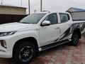 Mitsubishi L200 2022 года за 15 900 000 тг. в Атырау – фото 2