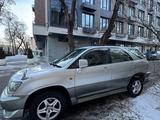 Toyota Harrier 2001 года за 6 000 000 тг. в Алматы