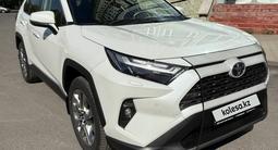 Toyota RAV4 2024 года за 19 000 000 тг. в Караганда