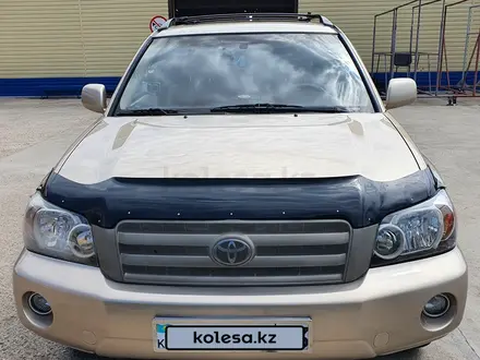 Toyota Highlander 2004 года за 8 500 000 тг. в Степногорск