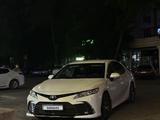 Toyota Camry 2021 года за 16 000 000 тг. в Тараз – фото 3