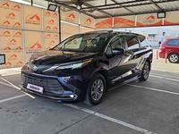 Toyota Sienna 2020 года за 16 500 000 тг. в Алматы