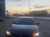 Toyota Camry 2018 года за 6 600 000 тг. в Уральск – фото 3