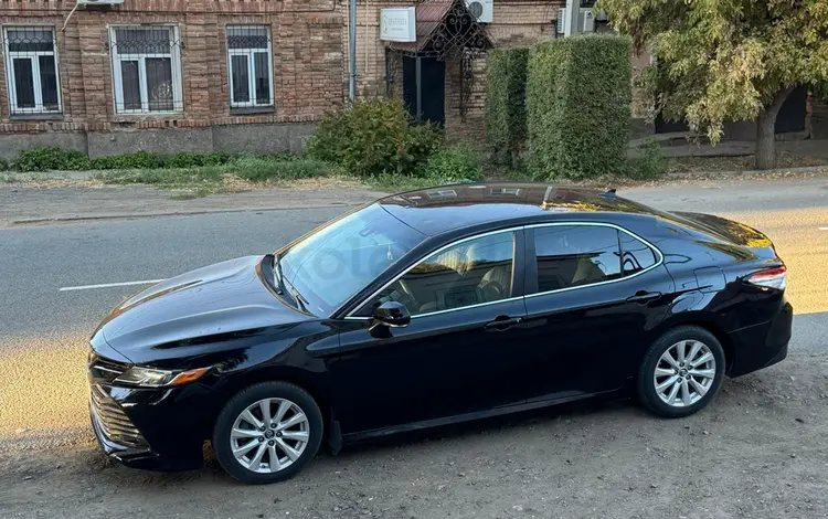 Toyota Camry 2018 года за 6 600 000 тг. в Уральск