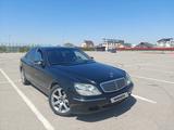 Mercedes-Benz S 320 2000 года за 3 300 000 тг. в Конаев (Капшагай)