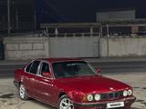 BMW 525 1991 годаүшін780 000 тг. в Шымкент – фото 2