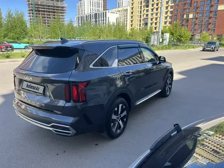 Kia Sorento 2022 года за 15 500 000 тг. в Астана – фото 3
