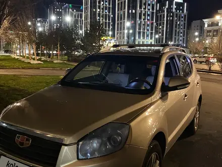 Geely Emgrand X7 2015 года за 3 800 000 тг. в Астана – фото 2