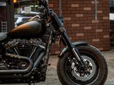 Harley-Davidson  Fat Bob 2018 года за 11 000 000 тг. в Алматы – фото 4