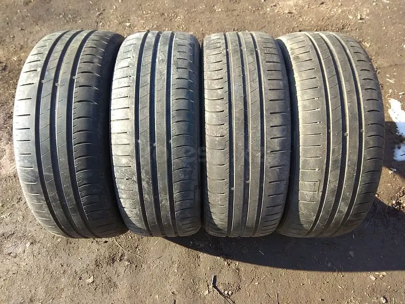 Шины 205/55 R16 — "Hankook Kinergy Eco" (Венгрия), летние, в отли в ...