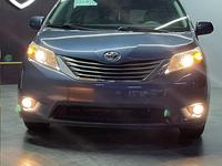 Toyota Sienna 2013 года за 14 000 000 тг. в Астана