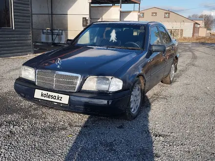 Mercedes-Benz C 180 1996 года за 1 000 000 тг. в Караганда – фото 21