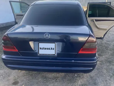 Mercedes-Benz C 280 1999 года за 3 000 000 тг. в Караганда – фото 2