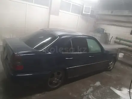 Mercedes-Benz C 280 1999 года за 3 000 000 тг. в Караганда – фото 5