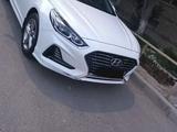 Hyundai Sonata 2017 годаүшін10 000 000 тг. в Актобе – фото 5