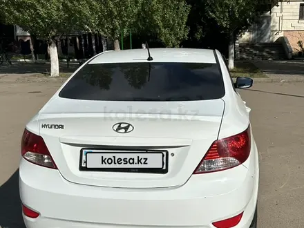 Hyundai Solaris 2012 года за 4 500 000 тг. в Кокшетау – фото 4