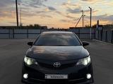 Toyota Camry 2014 года за 4 400 000 тг. в Актобе