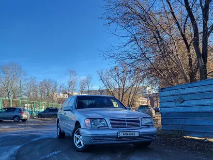 Mercedes-Benz S 320 1997 года за 11 090 000 тг. в Петропавловск