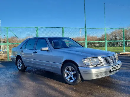 Mercedes-Benz S 320 1997 года за 11 090 000 тг. в Петропавловск – фото 9