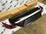 Крышка багажника и фонари CAMRY 80 за 10 000 тг. в Алматы