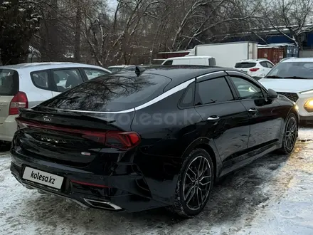 Kia K5 2021 года за 10 900 000 тг. в Алматы – фото 12