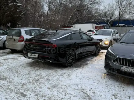 Kia K5 2021 года за 10 900 000 тг. в Алматы – фото 13