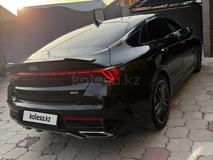 Kia K5 2021 года за 10 900 000 тг. в Алматы – фото 9