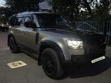 Land Rover Defender 2022 года за 50 000 000 тг. в Сарыагаш – фото 2