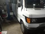 Volkswagen Caravelle 1991 годаүшін2 200 000 тг. в Караганда – фото 2